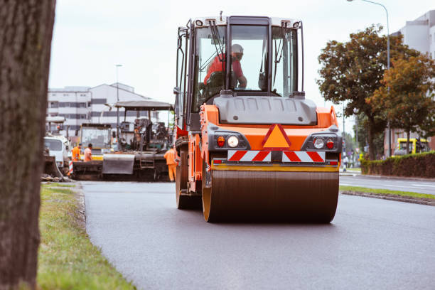 Best Driveway Paving Contractor  in Maine, WI